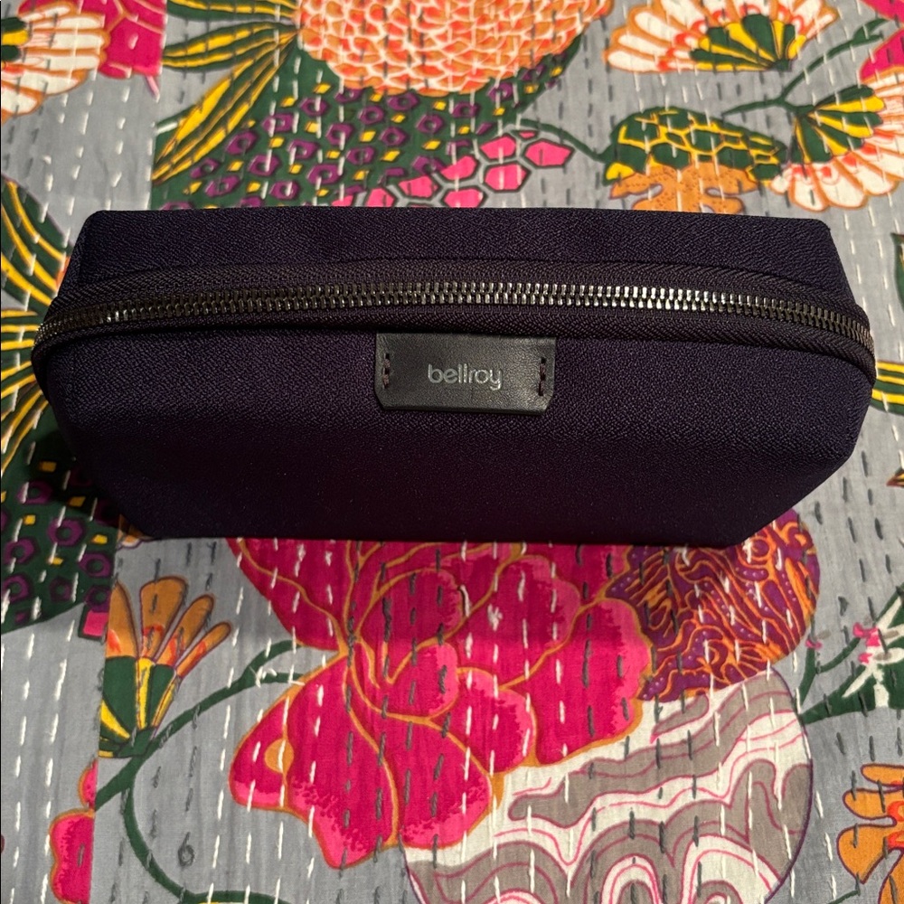 Bellroy Tech Kit Navy - Picture 7 of 10